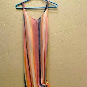 This can be a dress for pictures.For sun Activitie